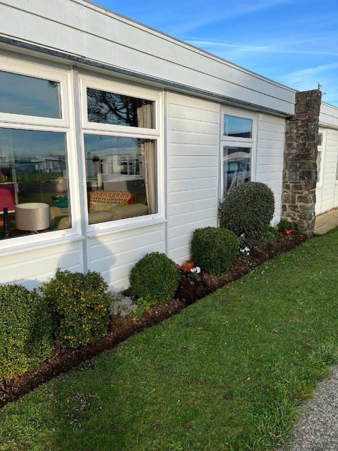 Coastal Cabin Chalet Roch Kültér fotó